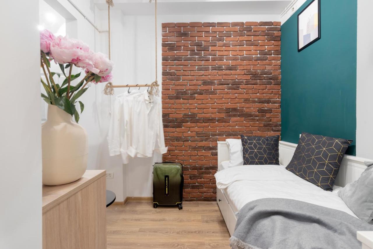 Ultra Central, 15 Sqm Studio By Urbanesq Bucureşti Exterior foto